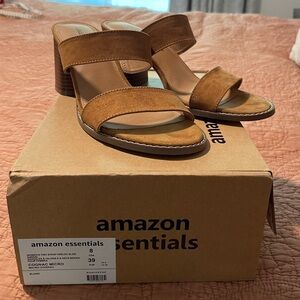 Amazon Essentials Womens two two strap heeled slide size 8